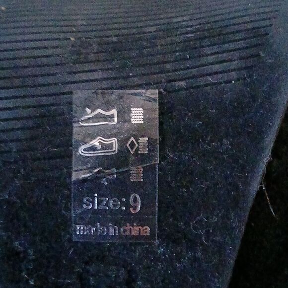 M by Michael Antonio black ankle heeled pull on boots  Sz 9 EUC - Picture 7 of 8